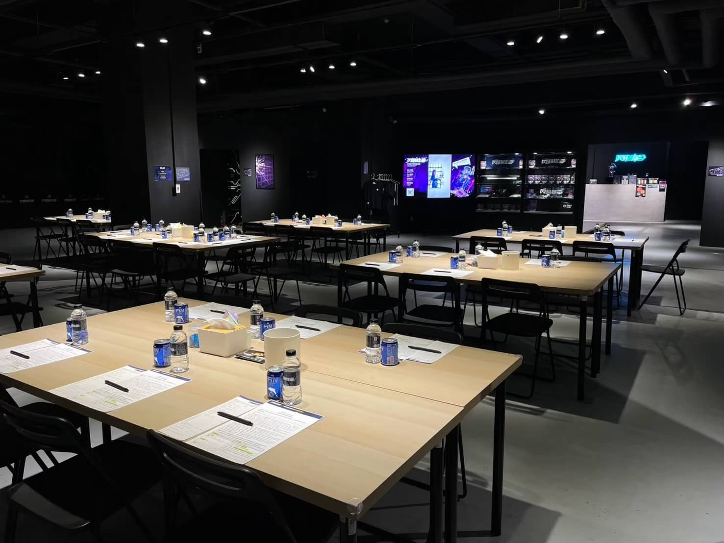 Kaohsiung Store Photo 3