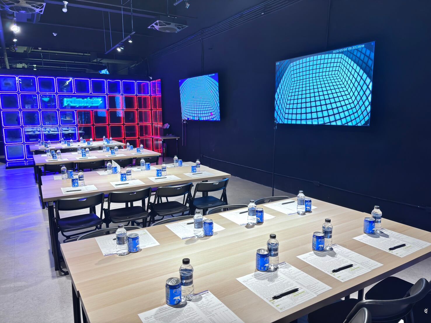 Zhongyuan Store Photo 4